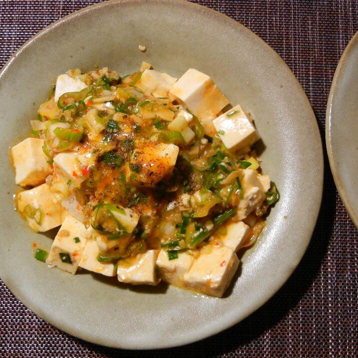 ニラ麻婆豆腐丼